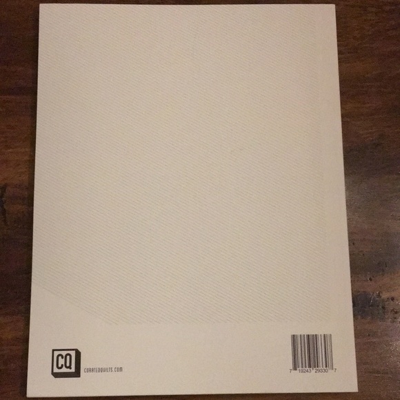 Curated Quilts Quarterly Journal Issue 07 Curves - Picture 2 of 4